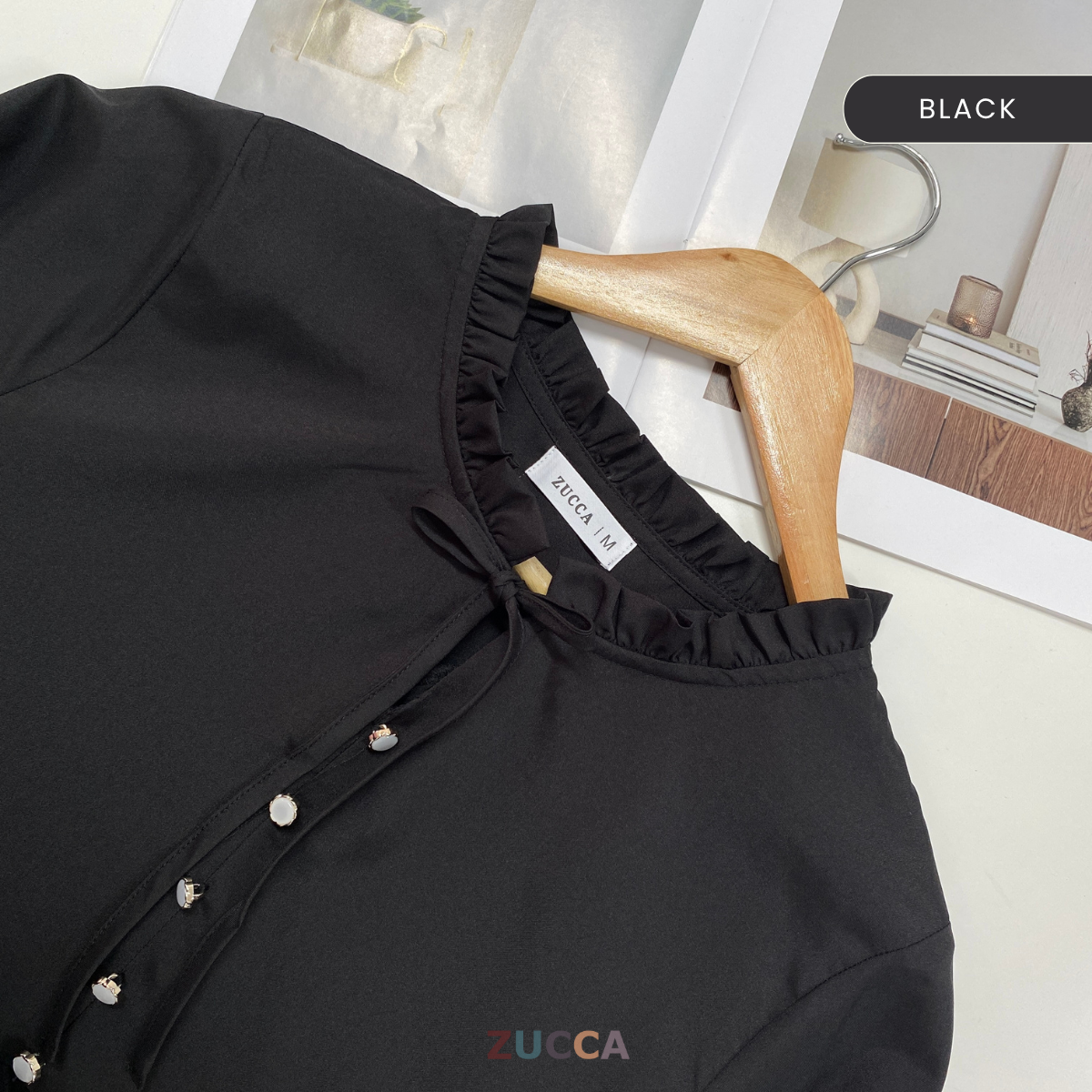 ZUCCA NINIA BLOUS LEHER BERLIPAT TRENDY - MA001