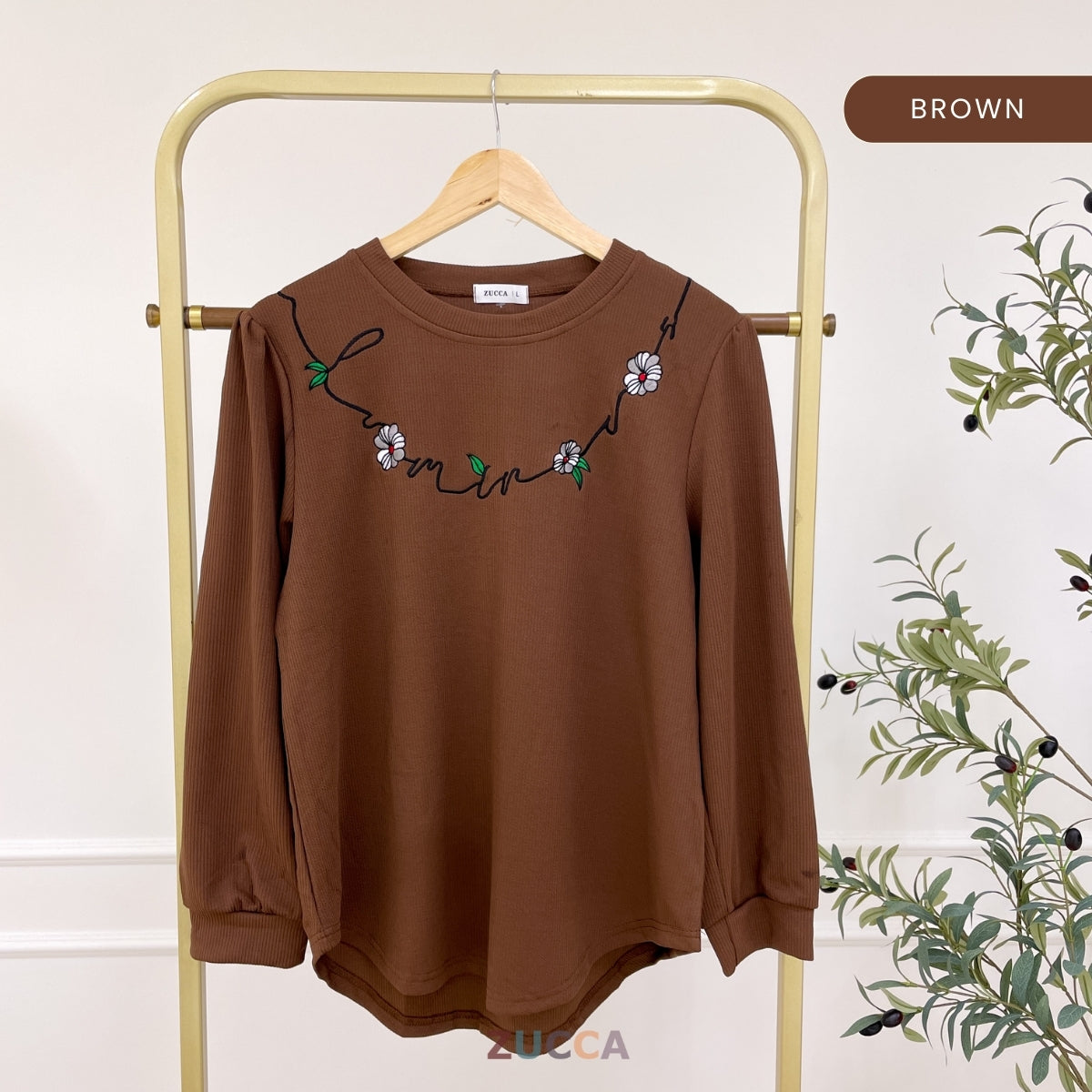 ZUCCA ADISA CASUAL BLOUSE WITH EMBROIDERY DESIGN - DM140