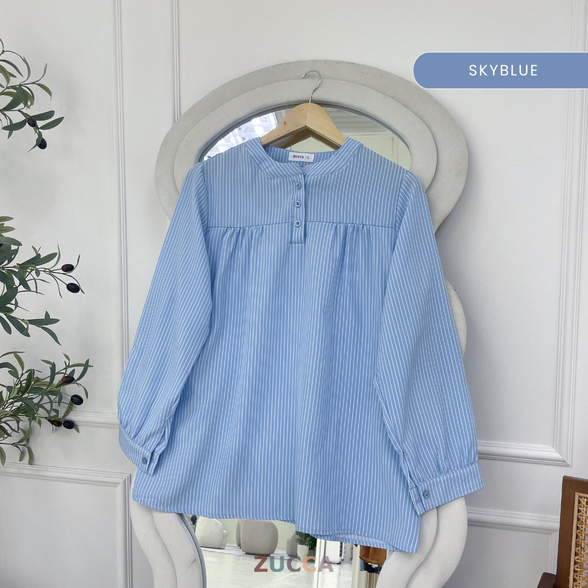 ZUCCA HAULA HALF BUTTON STRIPE BLOUSE DOLLY STYLE - DM036