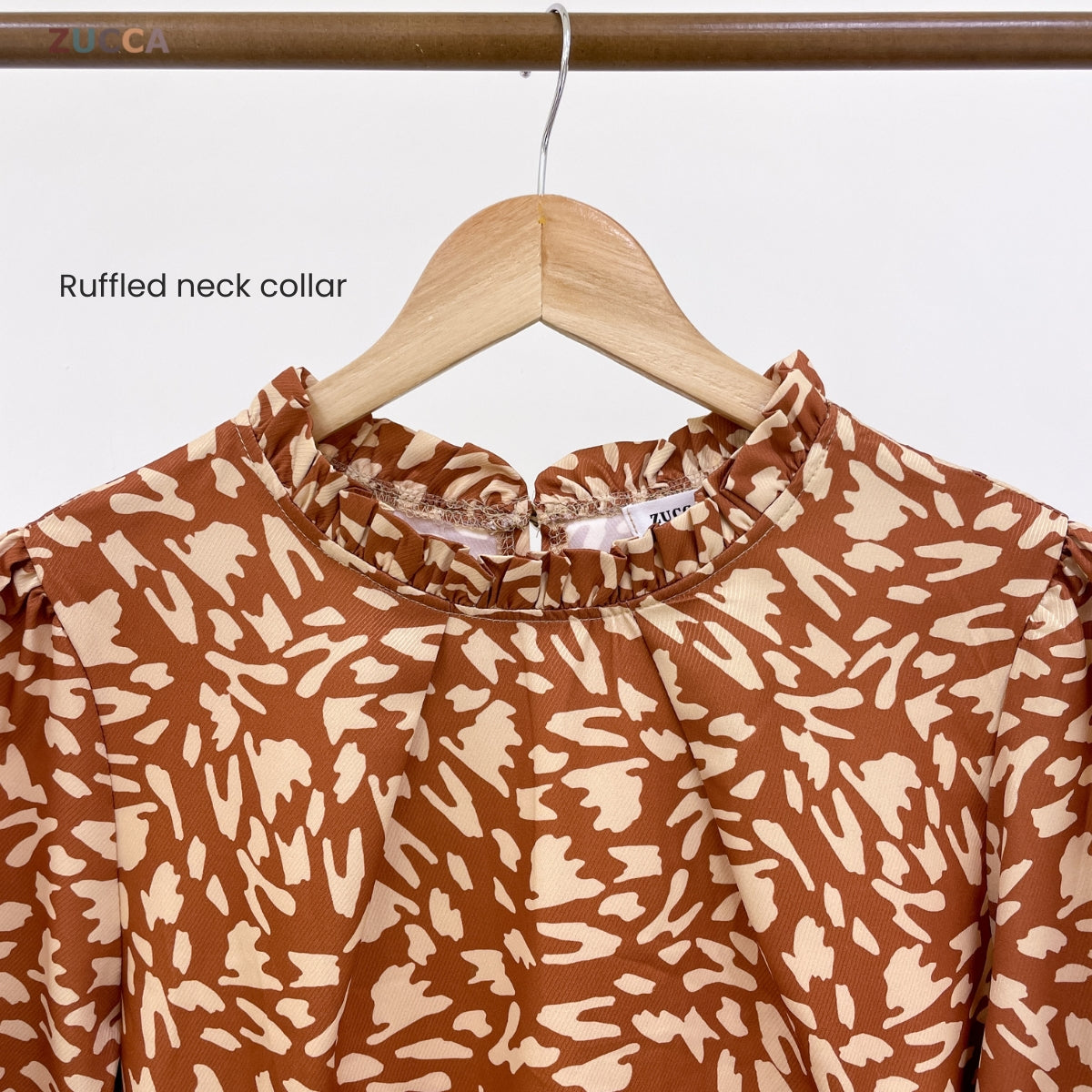 ZUCCA SHIMA RUFFLE NECK LEOPARD KASUAL WOMEN BLOUSE - DM250