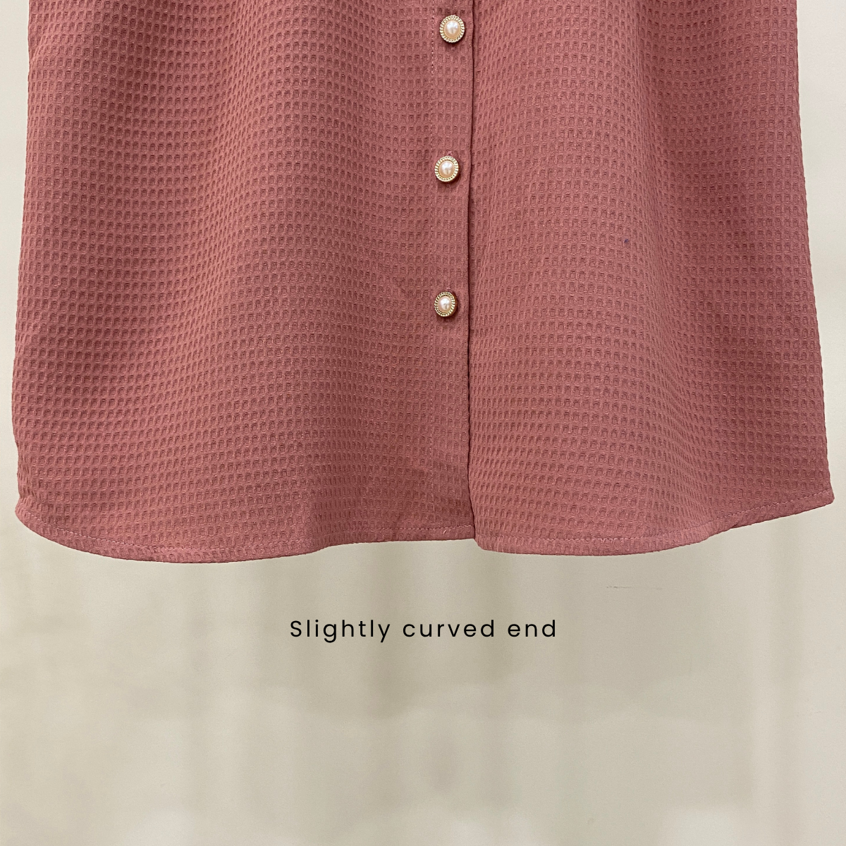 ZUCCA KORI HONEYCOMB KNIT BUTTON DOWN BLOUSE - DM261