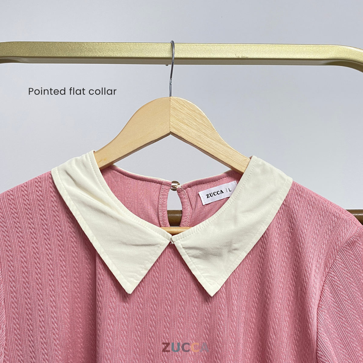 ZUCCA MEYA BLAUS RAJUT WANITA BERKOLAR DENGAN SULAMAN – DM275 KNIT BLOUSE