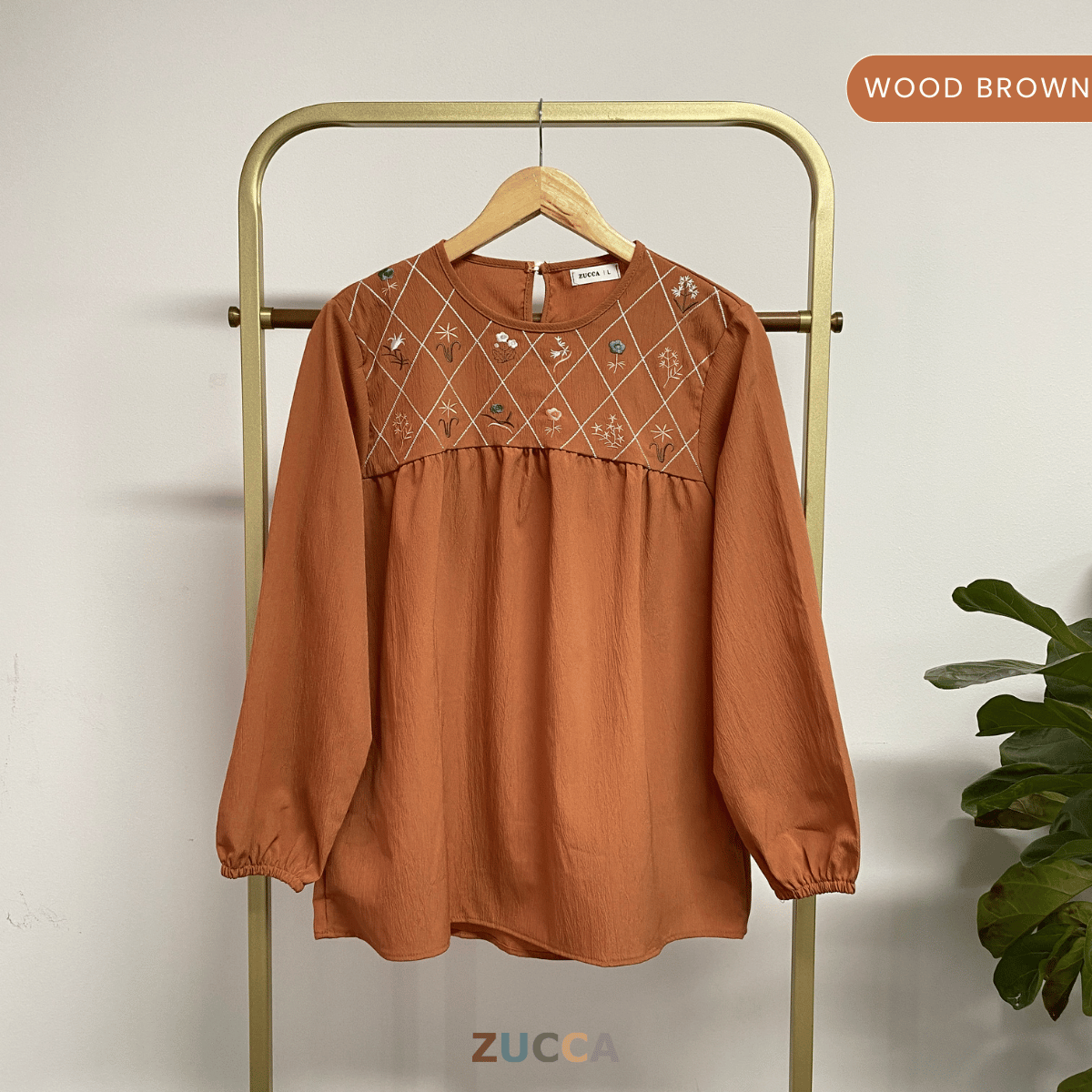 ZUCCA DIANE EMBROIDERY ROUND NECK CASUAL BLOUSE - DM 296