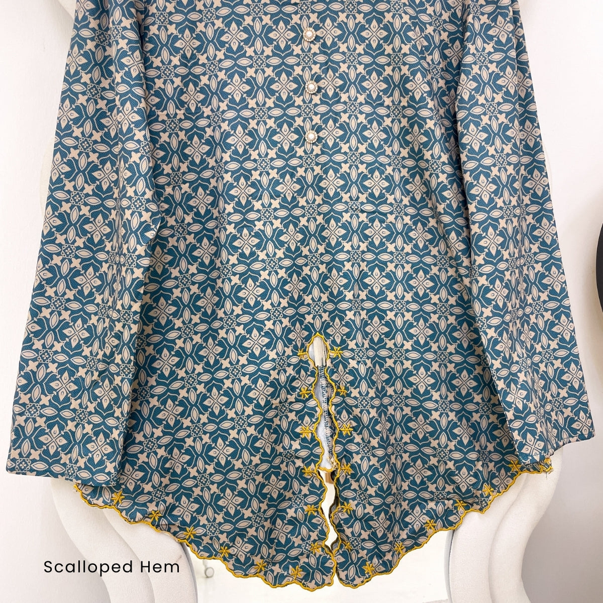 ZUCCA ROZITA KURUNG MODEST FLORAL PRINT SCALLOP EMBROIDERY - DMRAYA001