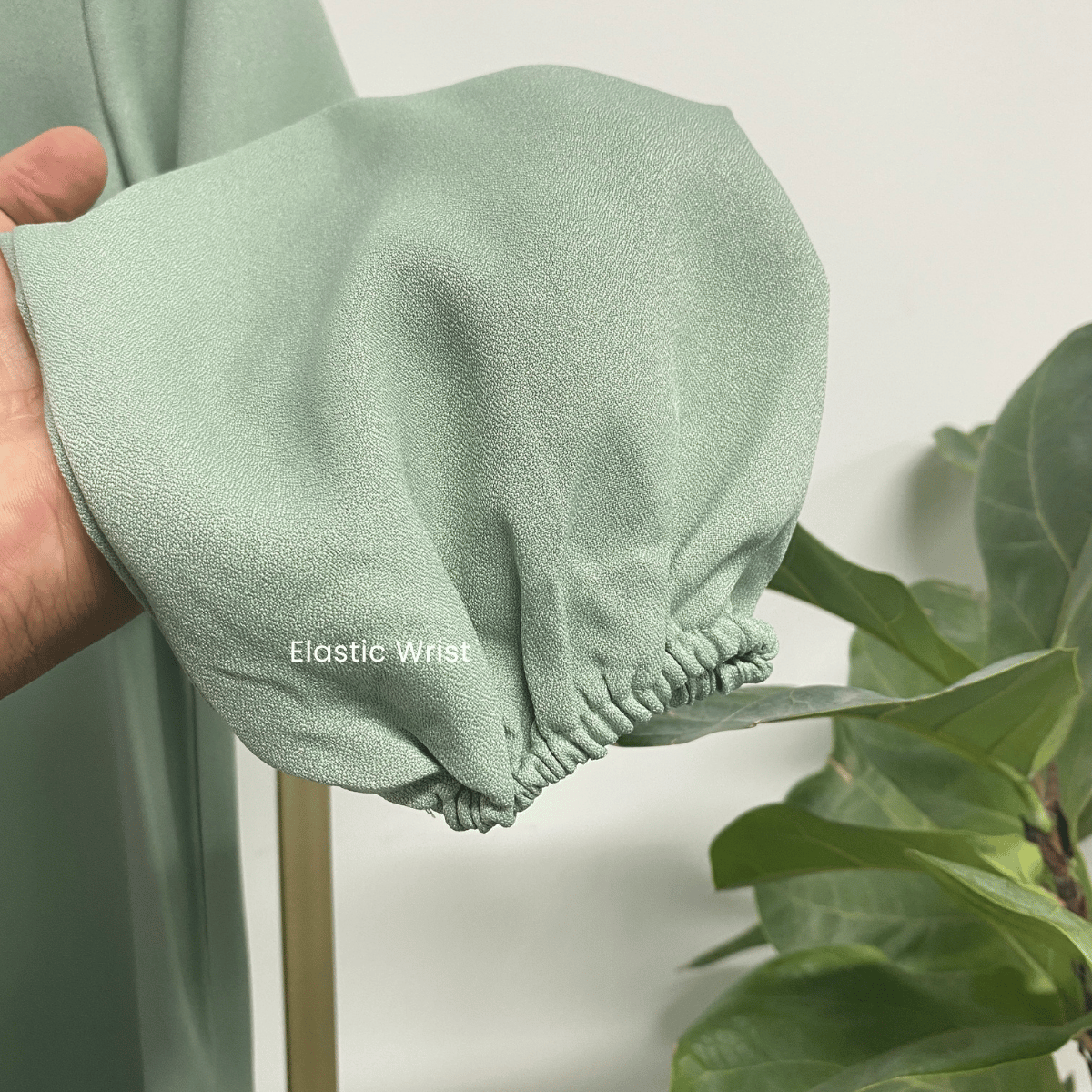 ZUCCA MILANA CASUAL EMBROIDERY ROUND NECK BLOUSE - MA068