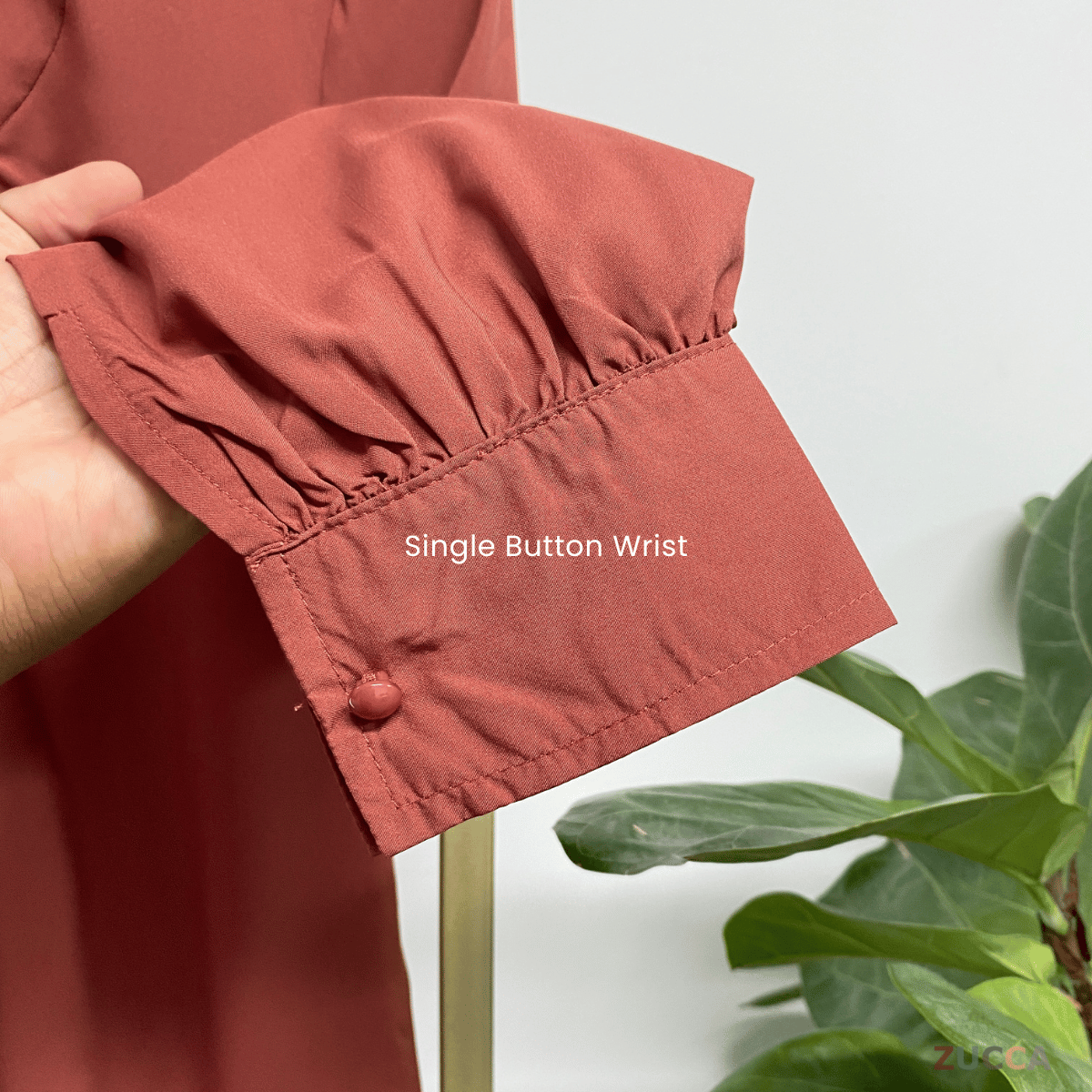 ZUCCA ANYA CASUAL ROUND NECK BLOUSE - MA078