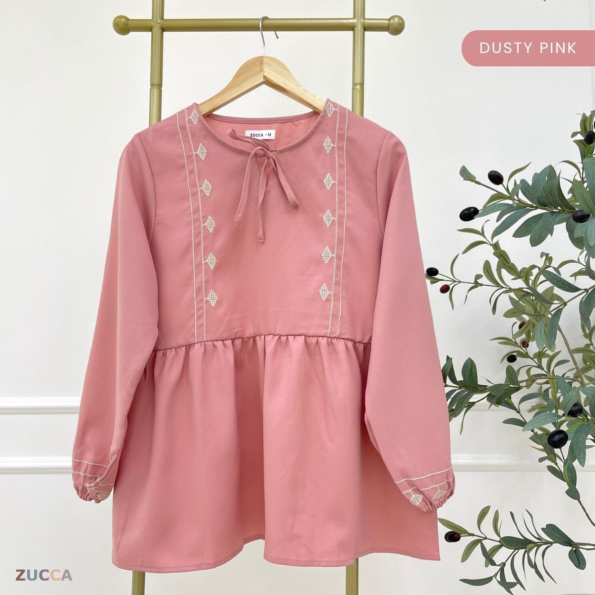 ZUCCA ALISYA EMBROIDERY CHARM BLOUSE -MA092