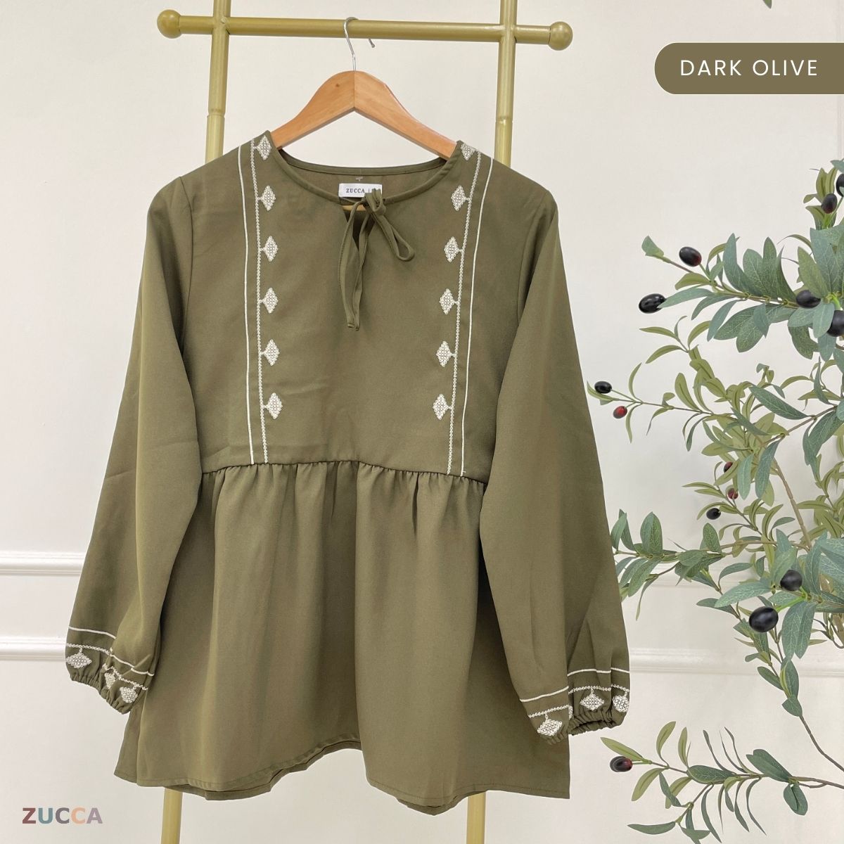 ZUCCA ALISYA EMBROIDERY CHARM BLOUSE -MA092