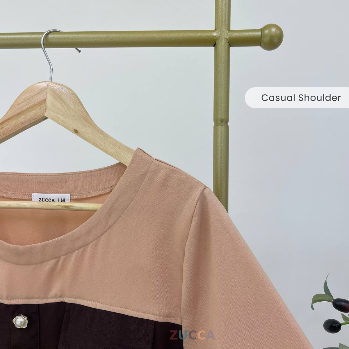 ZUCCA MADDIE DWI TONE BLOUSE -MA099