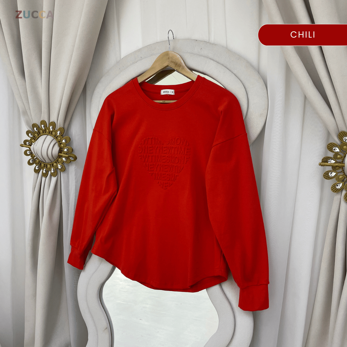 ZUCCA MALIA SOFT TOUCH EMBOSSED HEART MODEST SWEATSHIRT - MA183