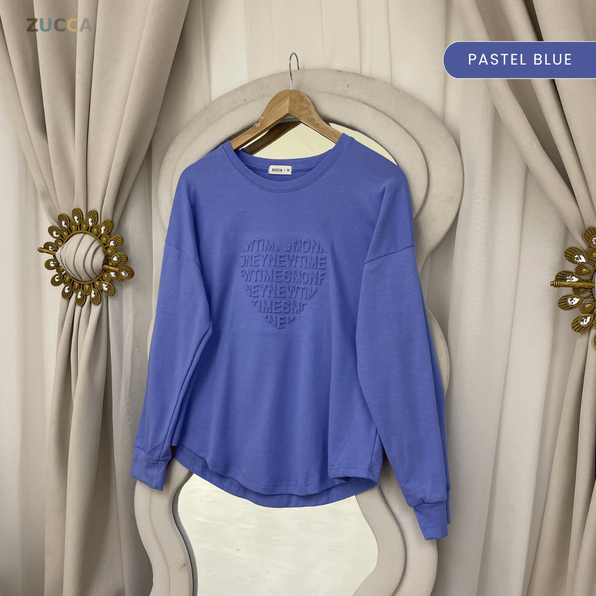 ZUCCA MALIA SOFT TOUCH EMBOSSED HEART MODEST SWEATSHIRT - MA183