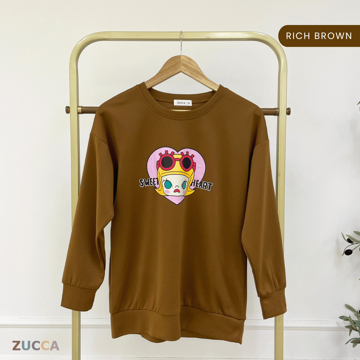 ZUCCA KATIE SWEET HEART GRAPHIC COZY SWEATSHIRT - MA198
