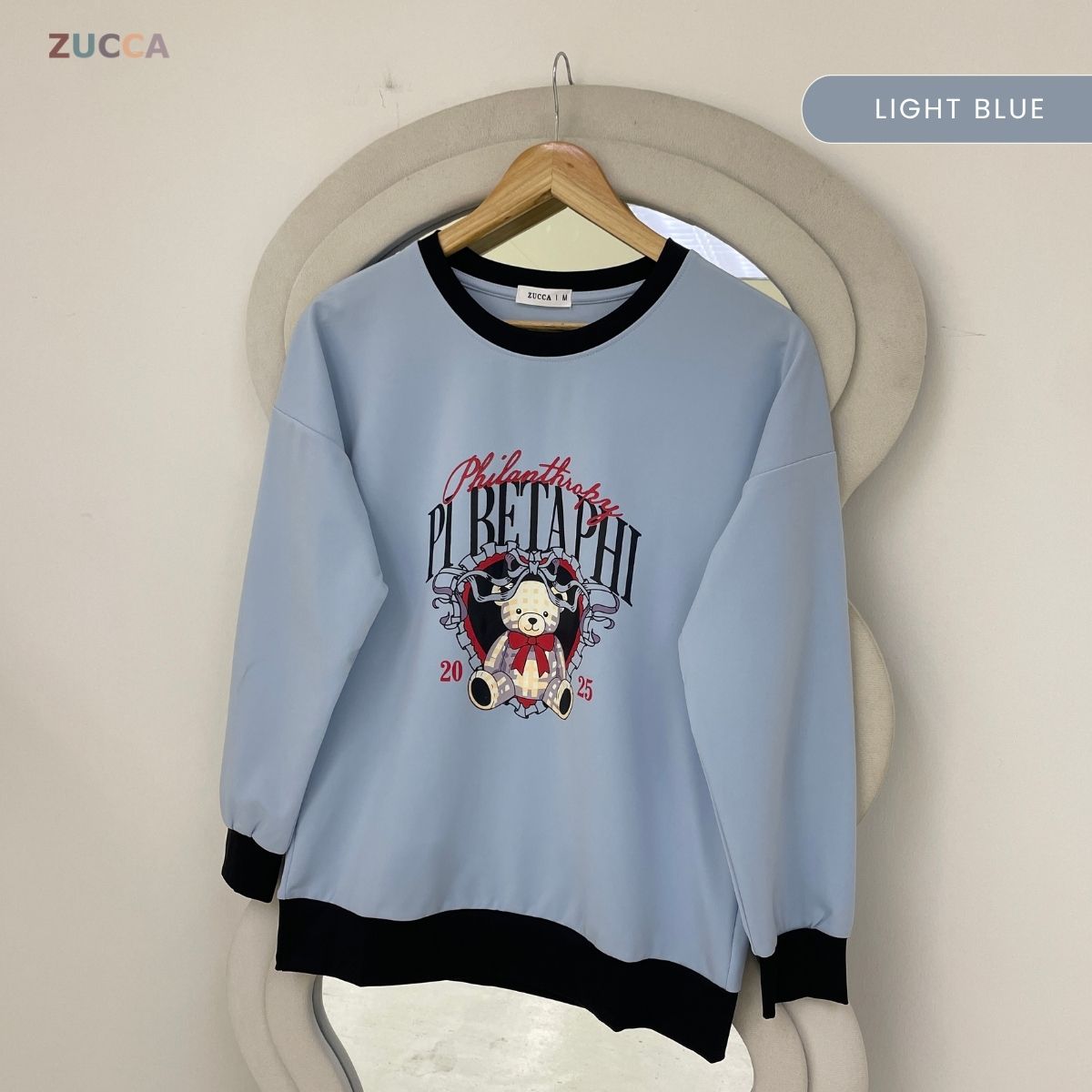 ZUCCA EZZAH VINTAGE BEAR GRAPHIC LONG SLEEVE SWEATSHIRT - MA209