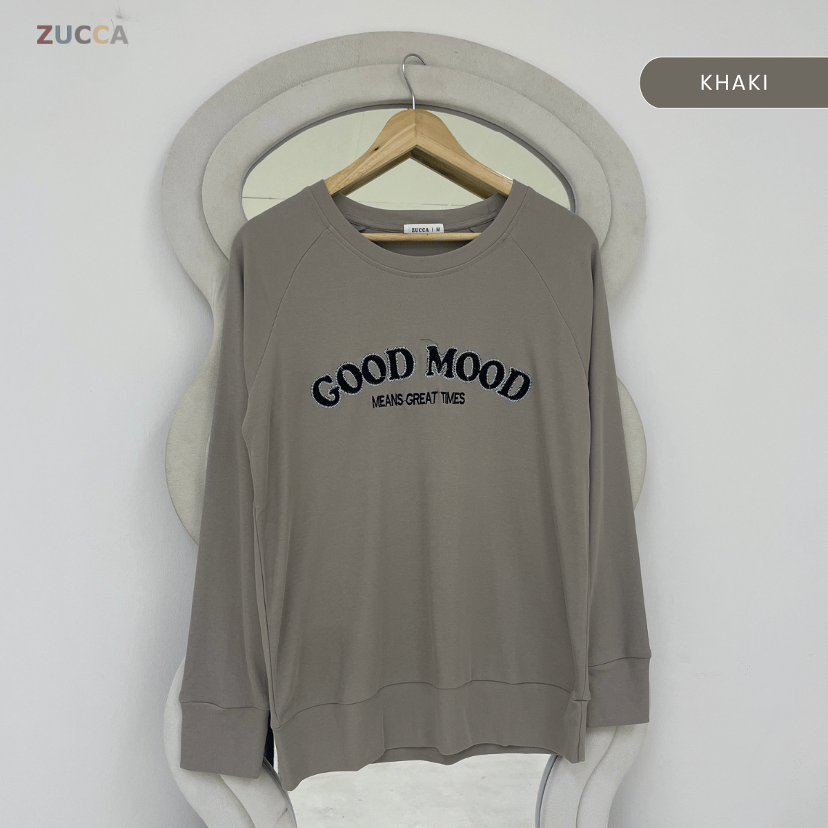 ZUCCA AKILA EMBROIDERED LONG SLEEVE SWEATSHIRT – MA212
