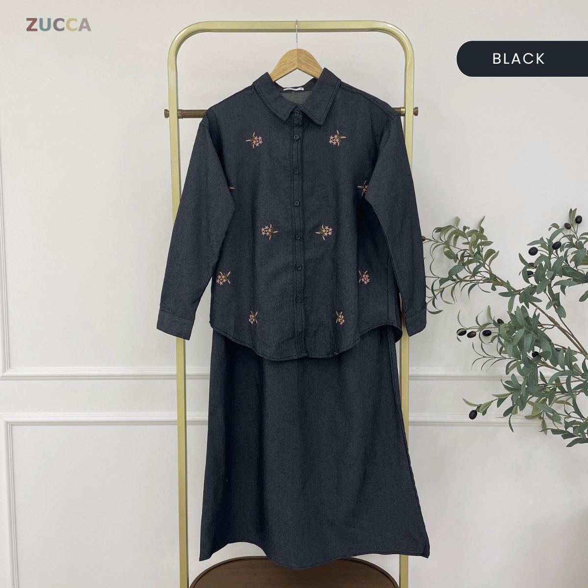 ZUCCA SUHAINI DENIM FLORAL EMBROIDERED SET - MA226