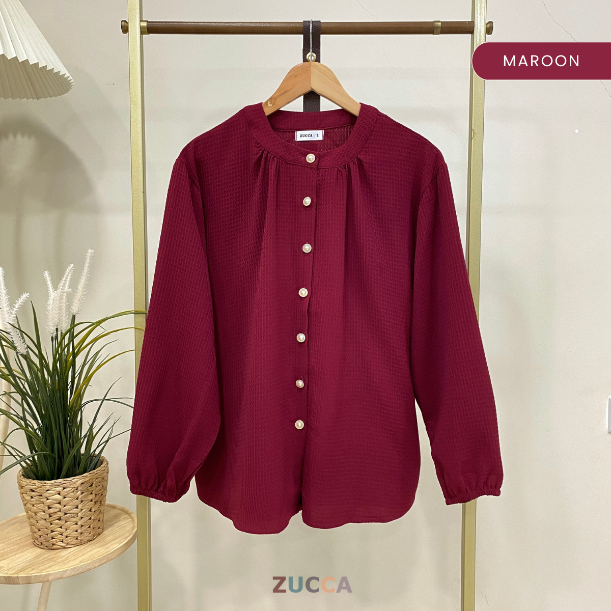 ZUCCA KORI HONEYCOMB KNIT BUTTON DOWN BLOUSE - DM261