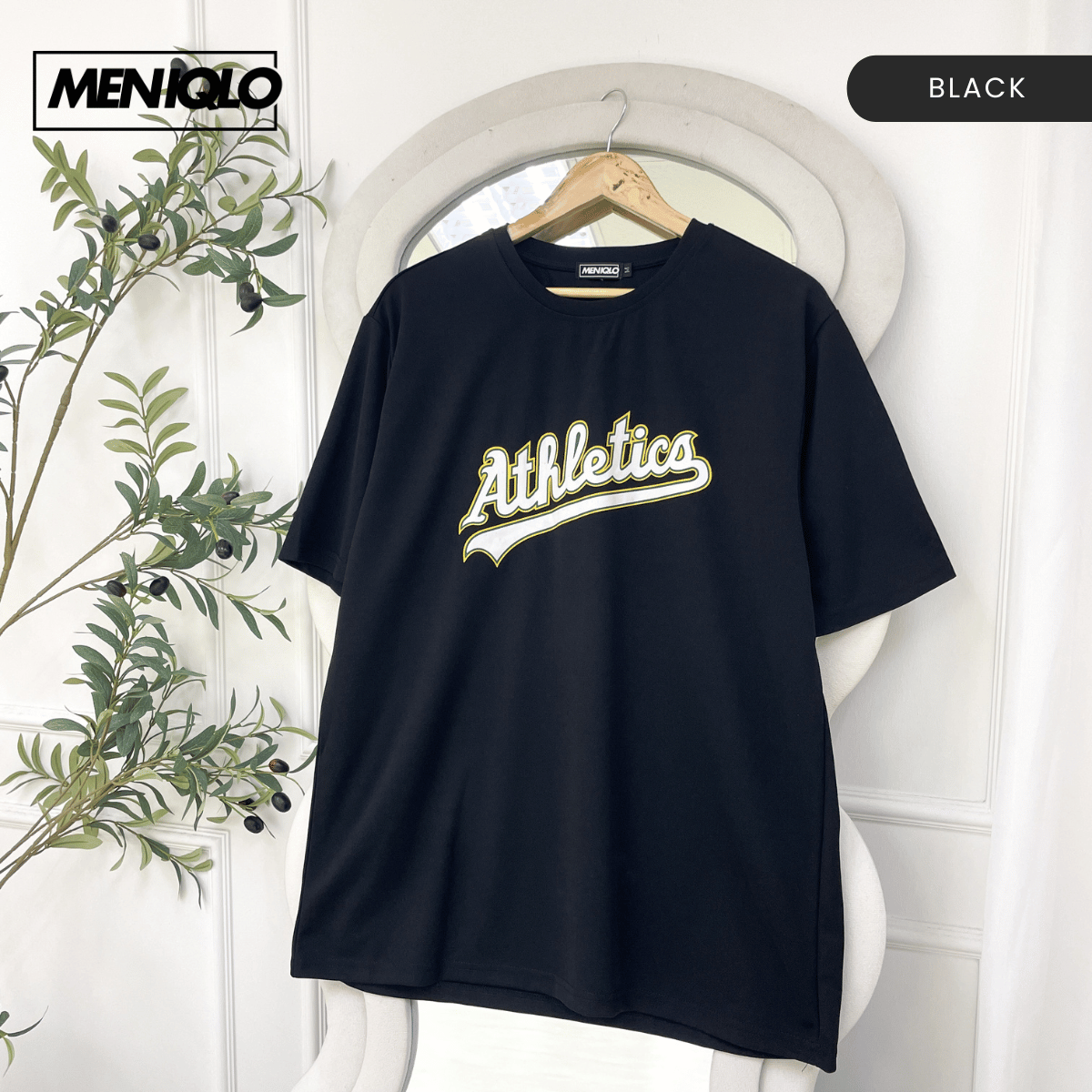 MENIQLO TRAVIS MAN CLASSIC ATHLETICS GRAPHIC PERFORMANCE TEE - MQ1005