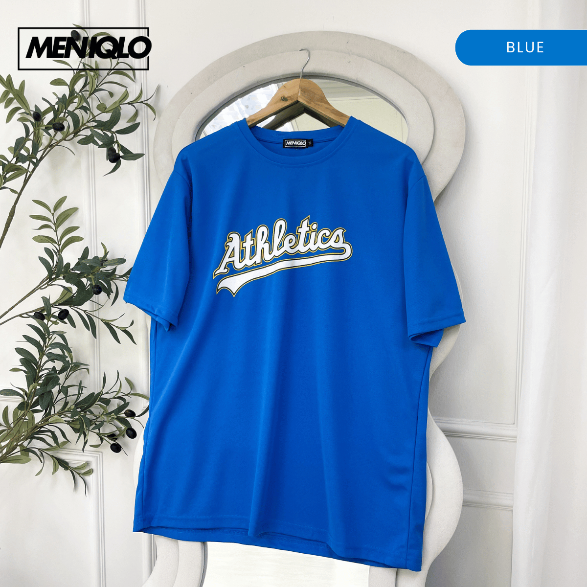 MENIQLO TRAVIS MAN CLASSIC ATHLETICS GRAPHIC PERFORMANCE TEE - MQ1005