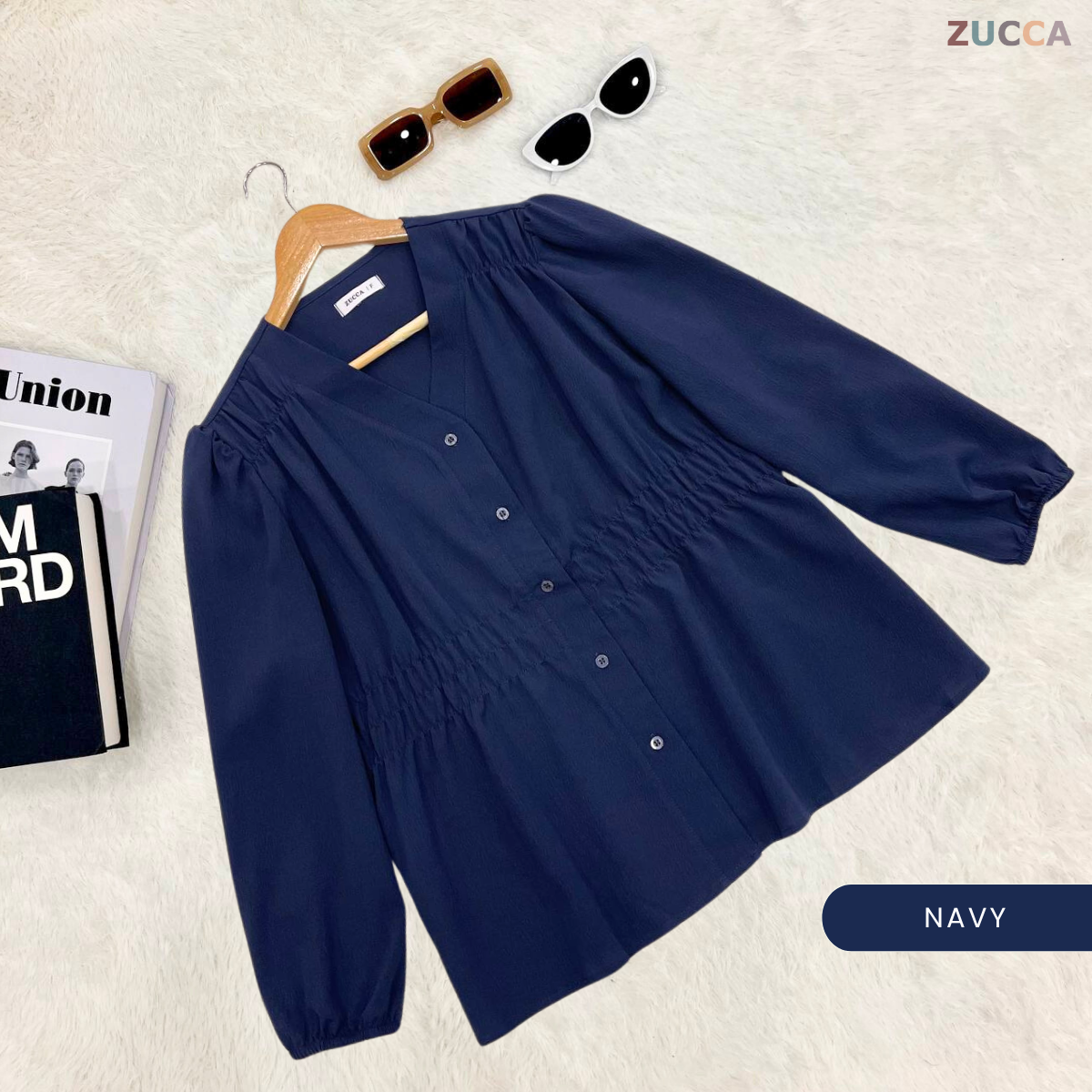 ZUCCA NOVARIA BLOUS WANITA LEHER V BERLIPAT DENGAN RIMPLES - DM075