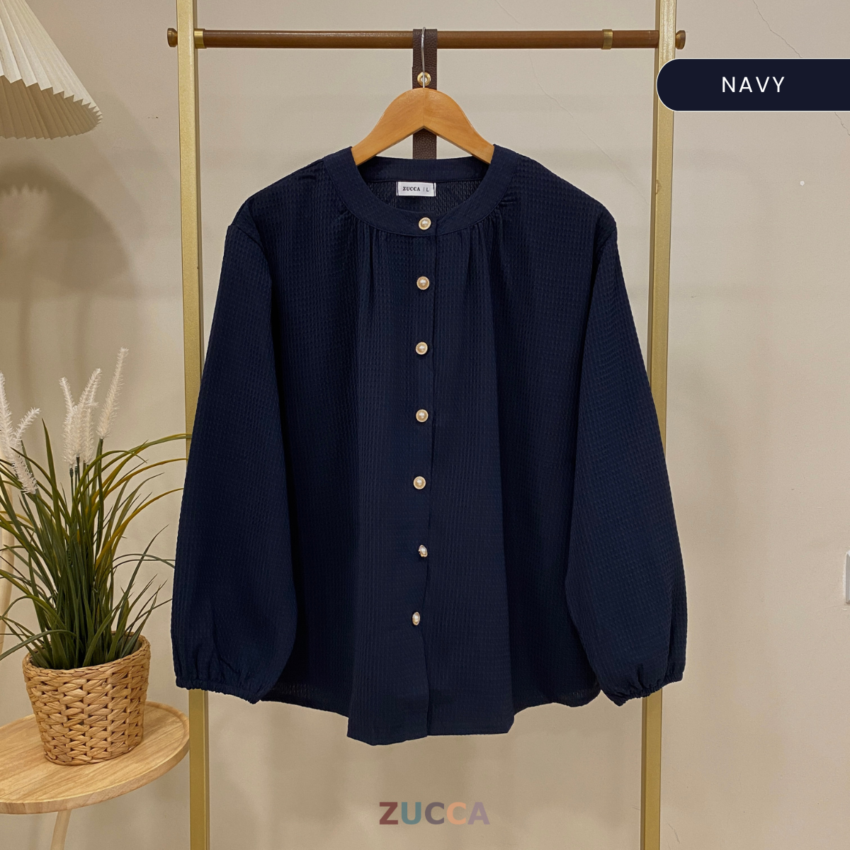 ZUCCA KORI HONEYCOMB KNIT BUTTON DOWN BLOUSE - DM261