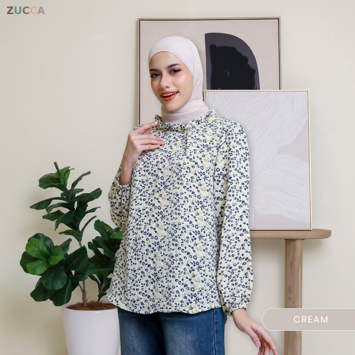 ZUCCA YULINA BLOUS WANITA BERCORAK FLORAL BERSERTA LEHER BERTINGKAT – DM094