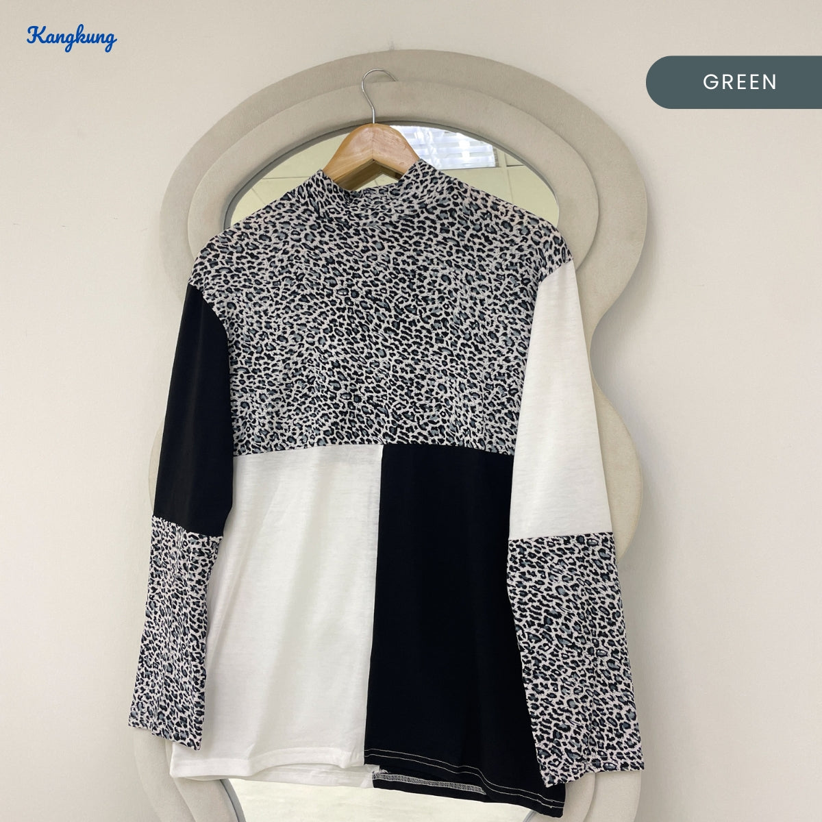 KANGKUNG TEERA PRINTED COLOR BLOCK TURTLENECK LONG TOP - Q026