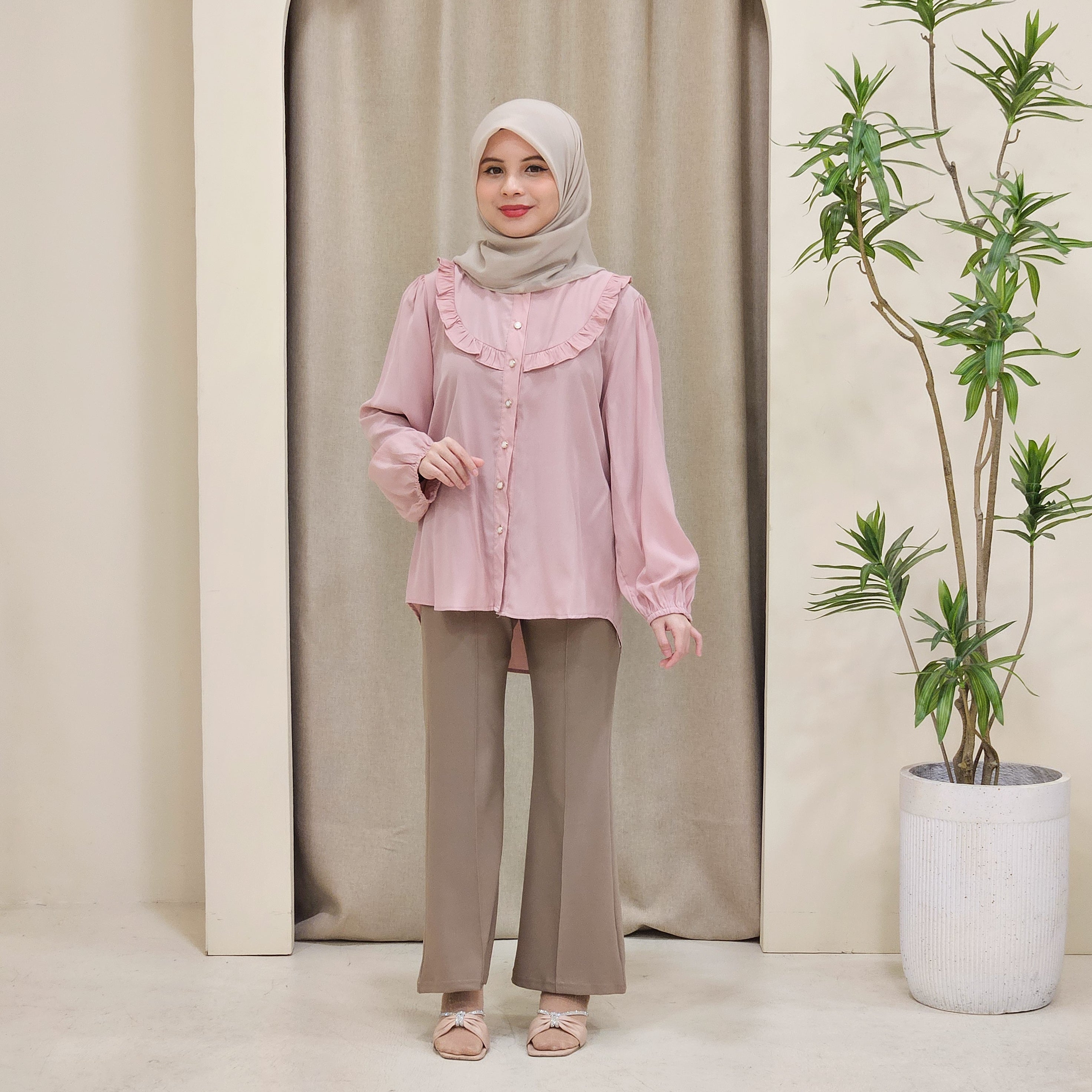 Rara Ruffle Women Blouse DM092