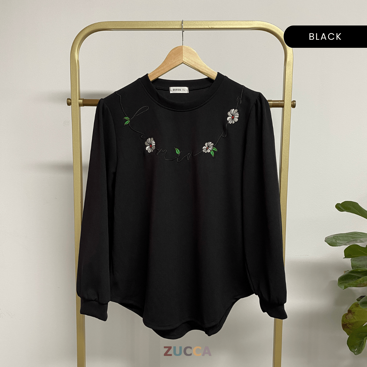 ZUCCA ADISA CASUAL BLOUSE WITH EMBROIDERY DESIGN - DM140