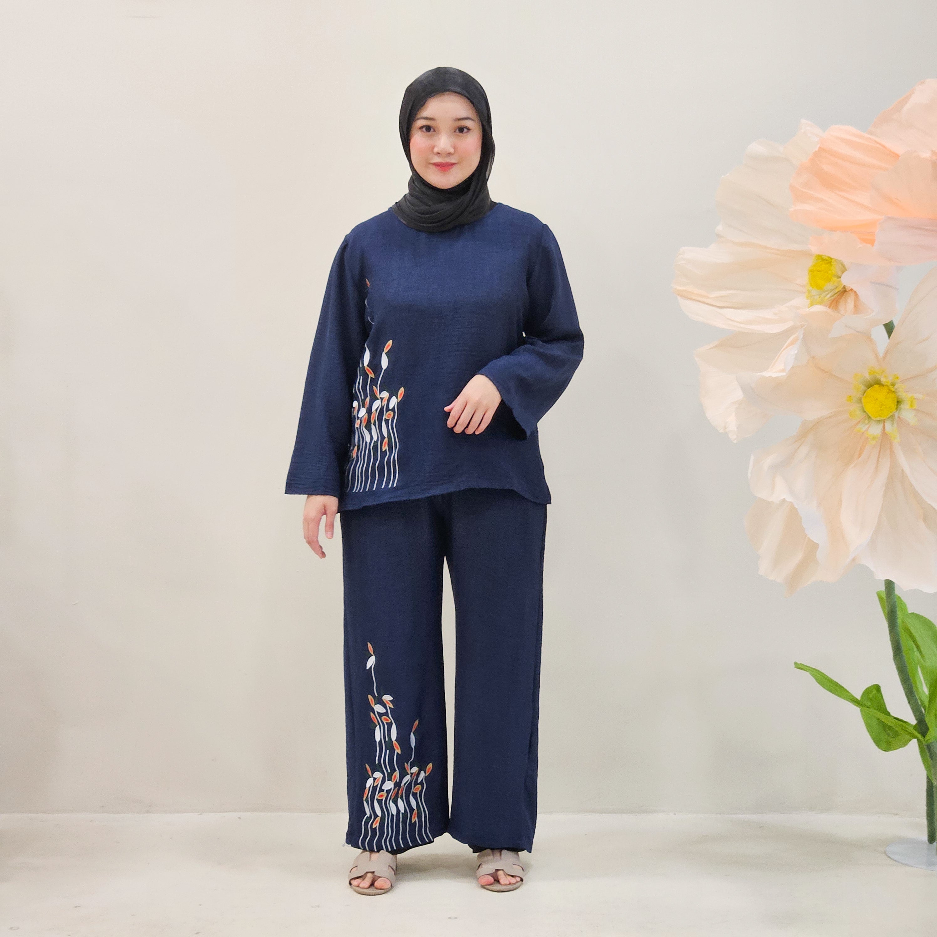 Trina Pants Floral Embroidery Casual Set DM159