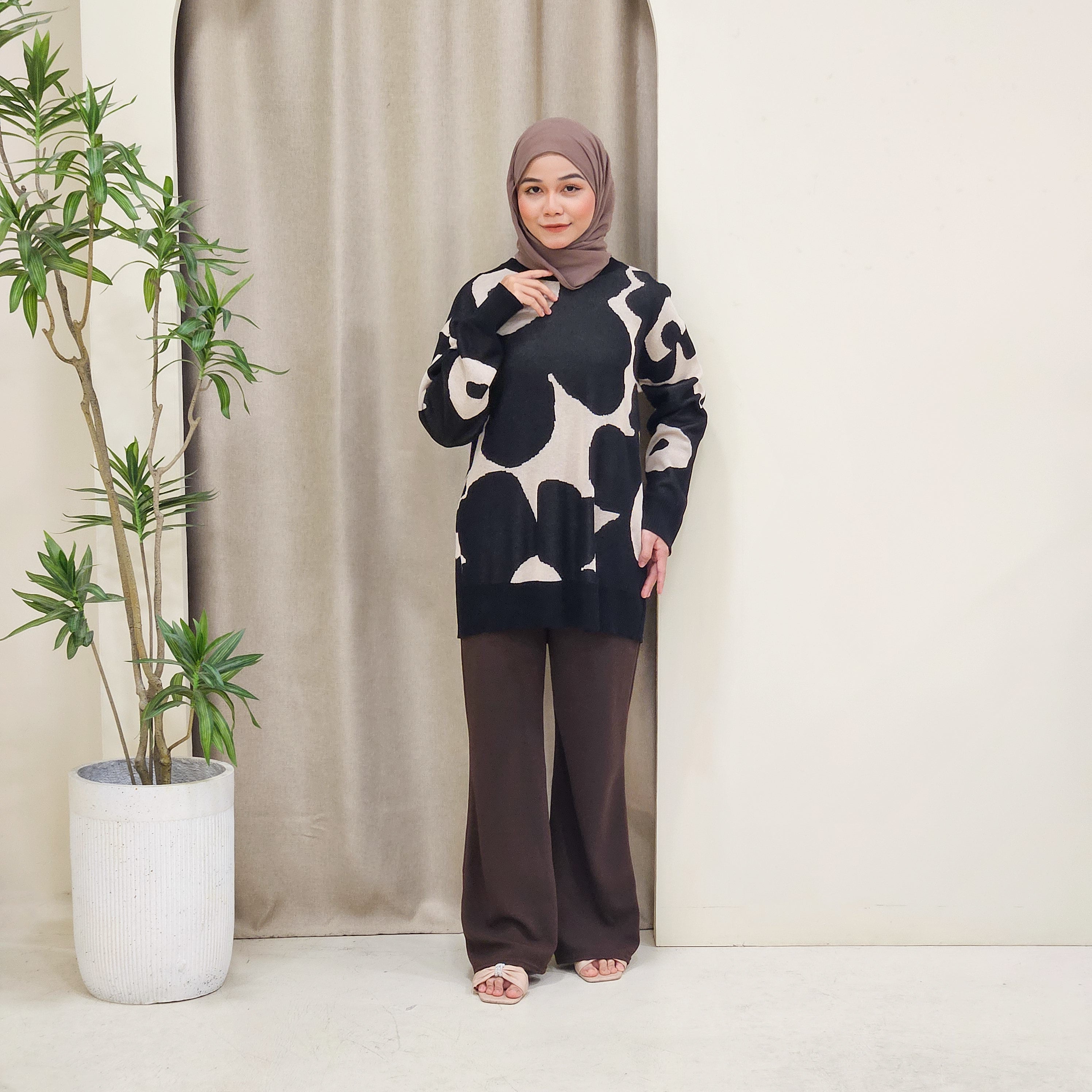 Fauziah Wanita Floral Print Knit Cotton Shirt DM191