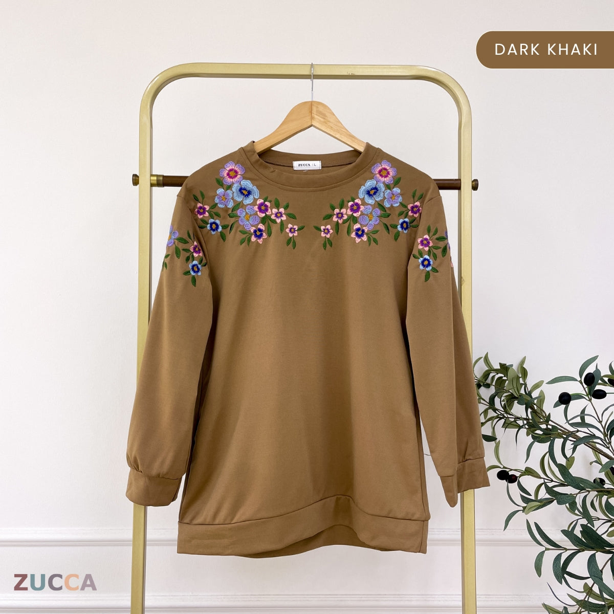 ZUCCA FIONA PULLOVER KASUAL EMBROIDERY-DM263