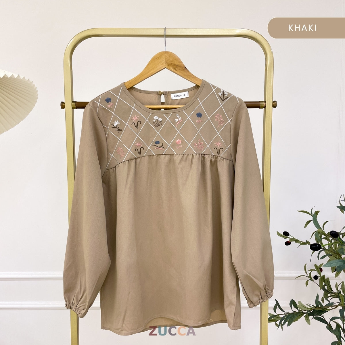 ZUCCA DIANE EMBROIDERY ROUND NECK CASUAL BLOUSE - DM 296