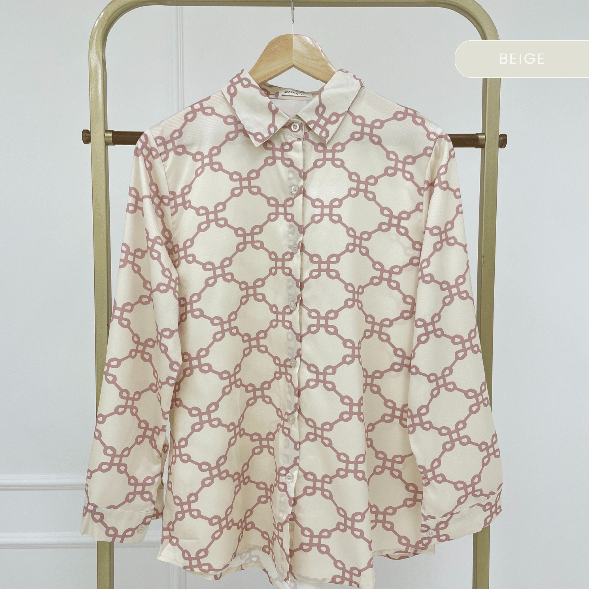 ZUCCA  MASITAH BLOUSE SOFT SATIN FLOWY CUT -DM298