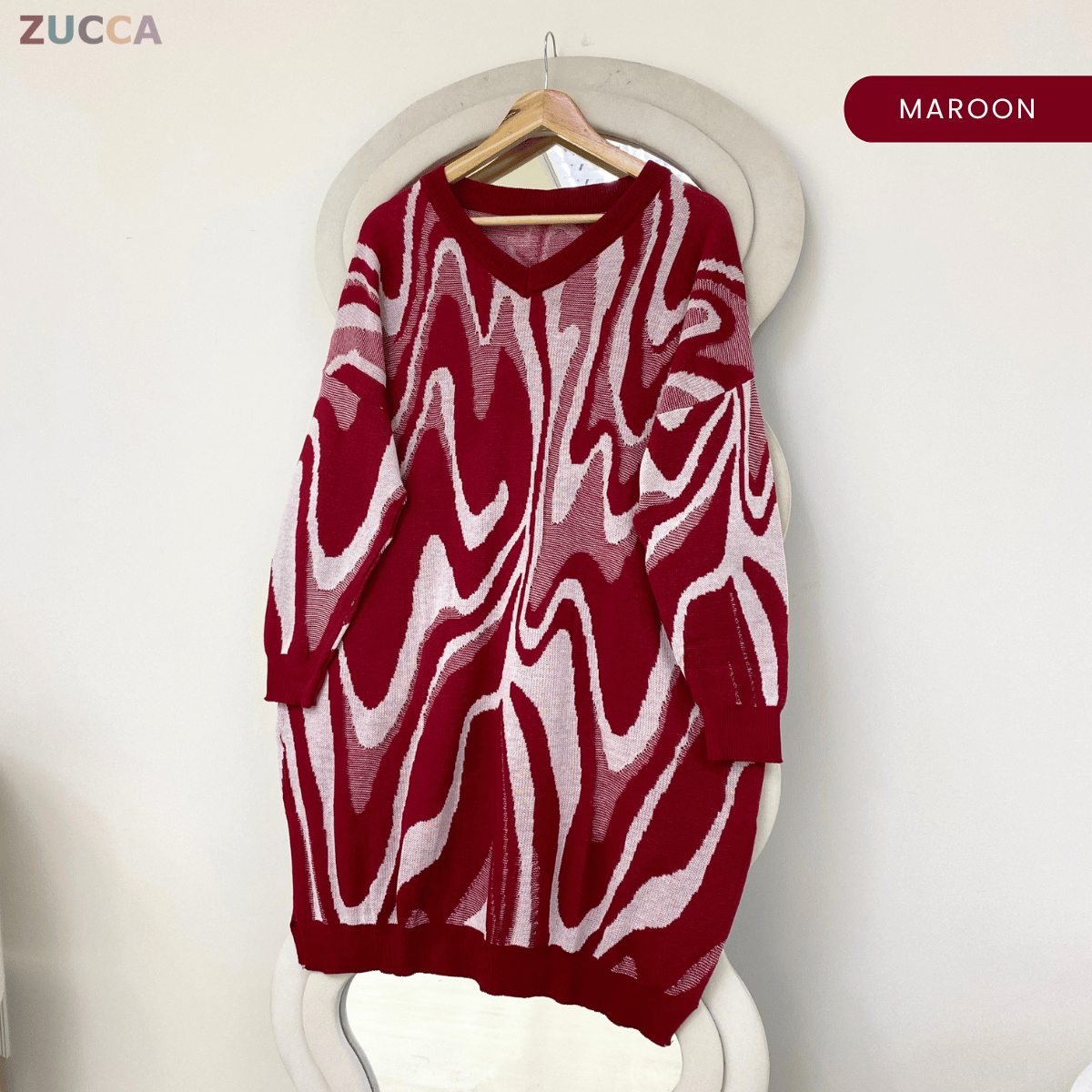 ZUCCA DEBBY WOMEN ABSTRACT WAVE KNIT SWEATER - GC001 (B1067)