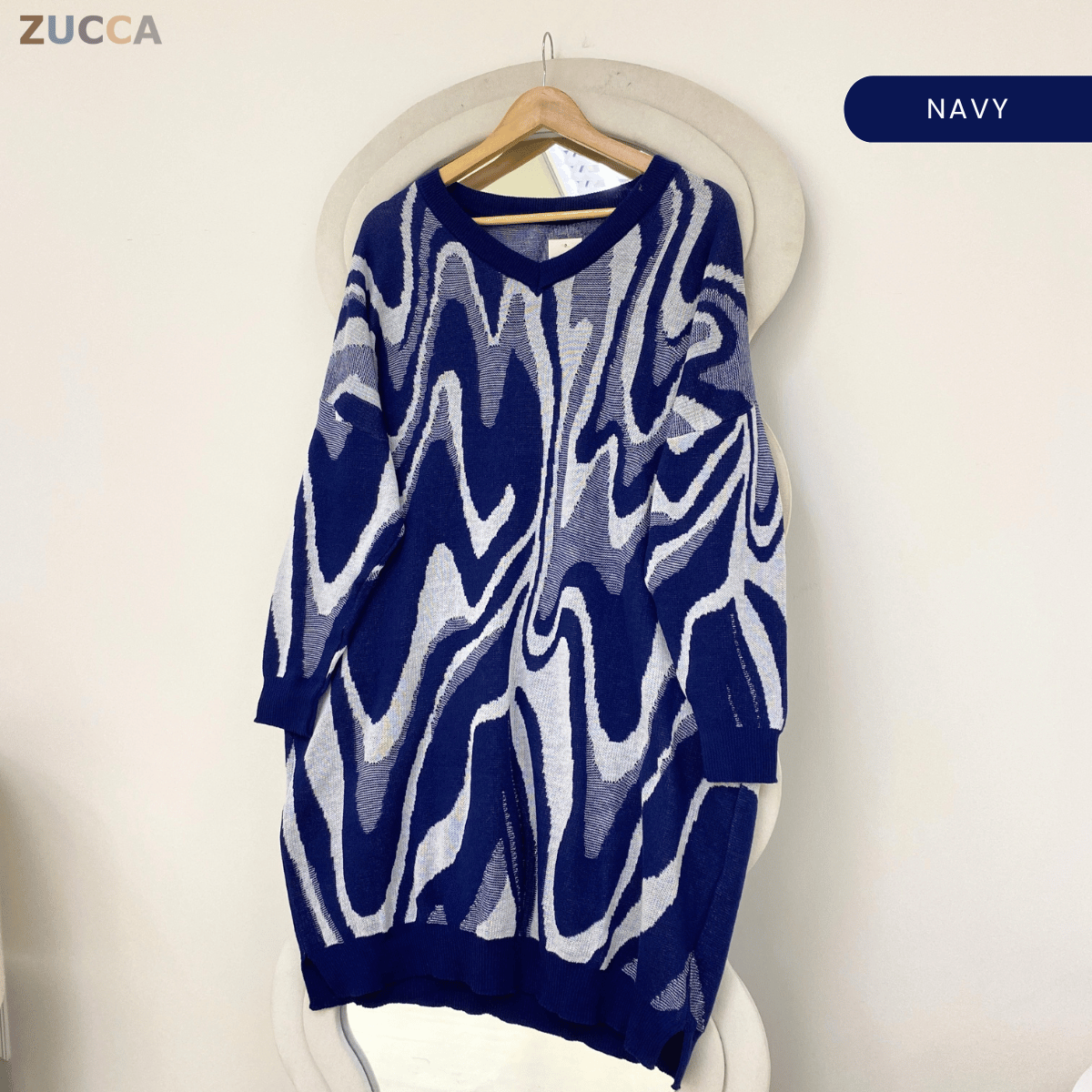 ZUCCA DEBBY WOMEN ABSTRACT WAVE KNIT SWEATER - GC001 (B1067)