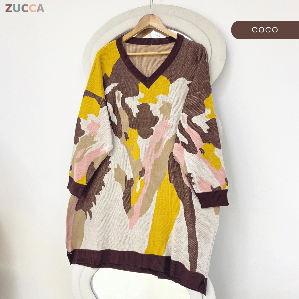 ZUCCA FARZANA ABSTRACT KNIT COZY SWEATSHIRT - GC002 (B1066)