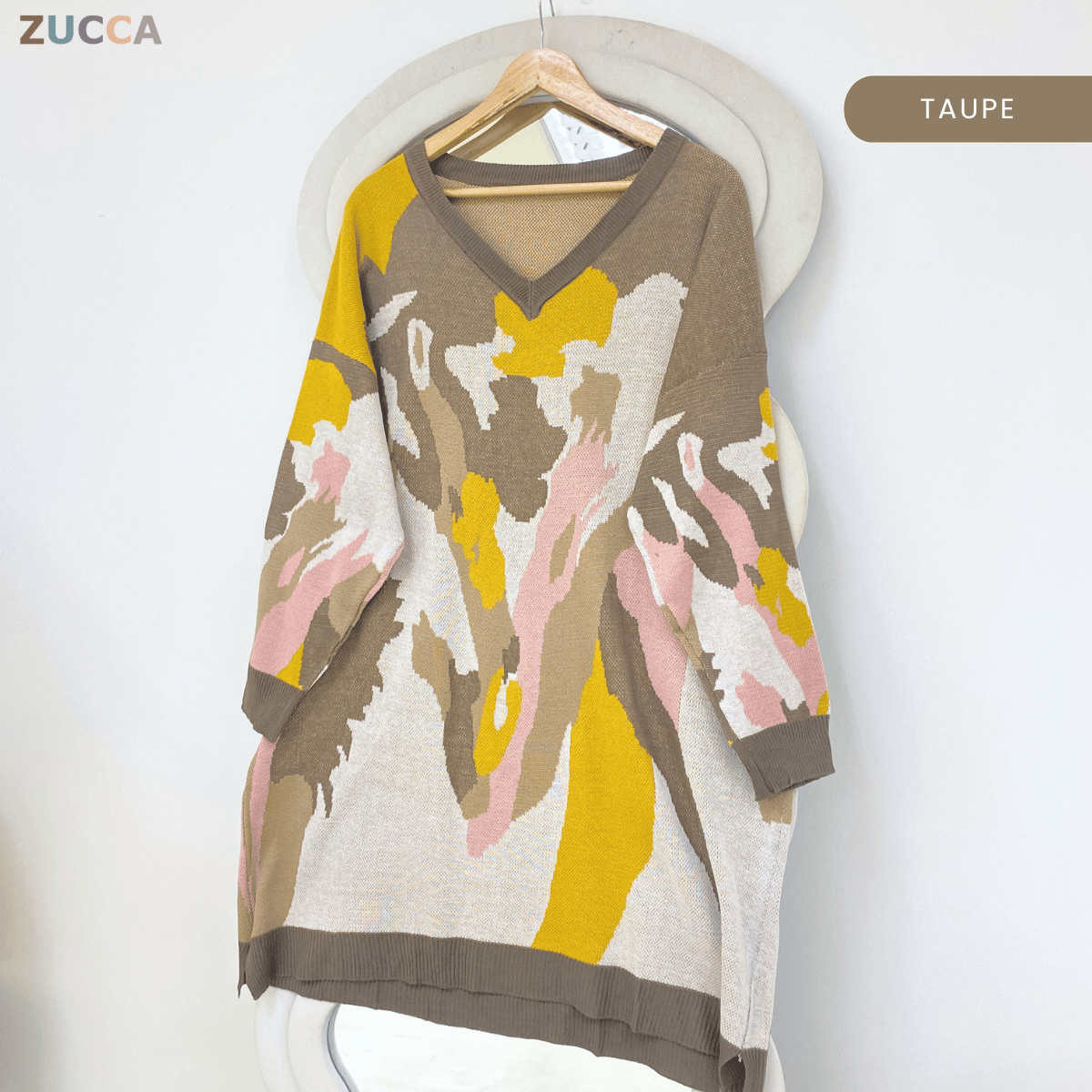 ZUCCA FARZANA ABSTRACT KNIT COZY SWEATSHIRT - GC002 (B1066)