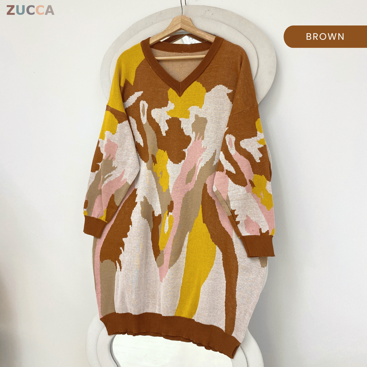ZUCCA FARZANA ABSTRACT KNIT COZY SWEATSHIRT - GC002 (B1066)