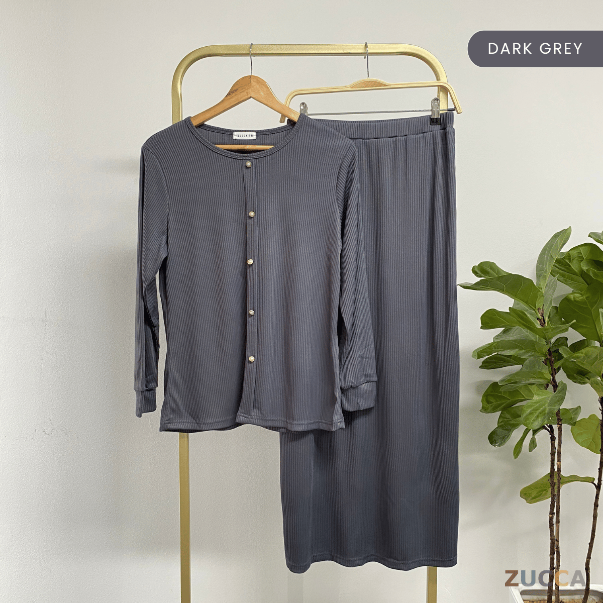 ZUCCA ANNIE WOMEN SET RIB KNIT BLOUSE AND SKIRT  - MA004