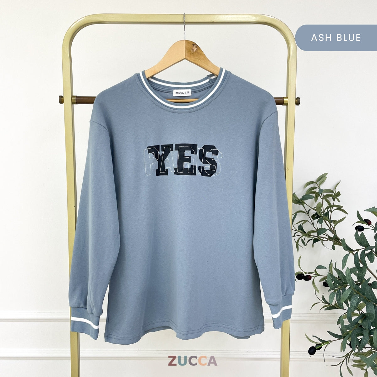 ZUCCA RYLA GRAPHIC SPORTY MODEST LONG SLEEVE TOP - MA026B