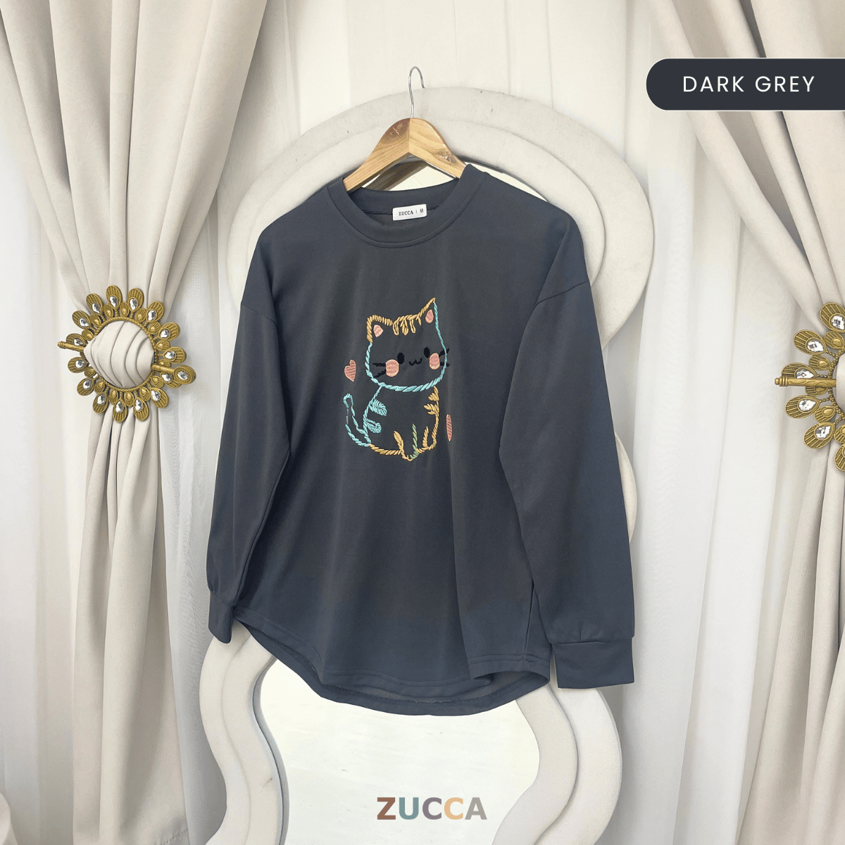 ZUCCA FIORA EMBROIDERED CAT MODEST LONG SLEEVE TOP - MA189