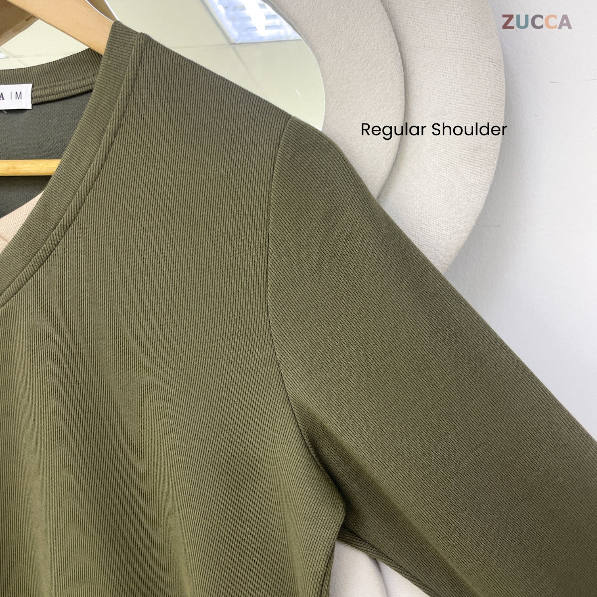 ZUCCA SYIFA MODERN LAYERED V-NECK MODEST TOP - MA191