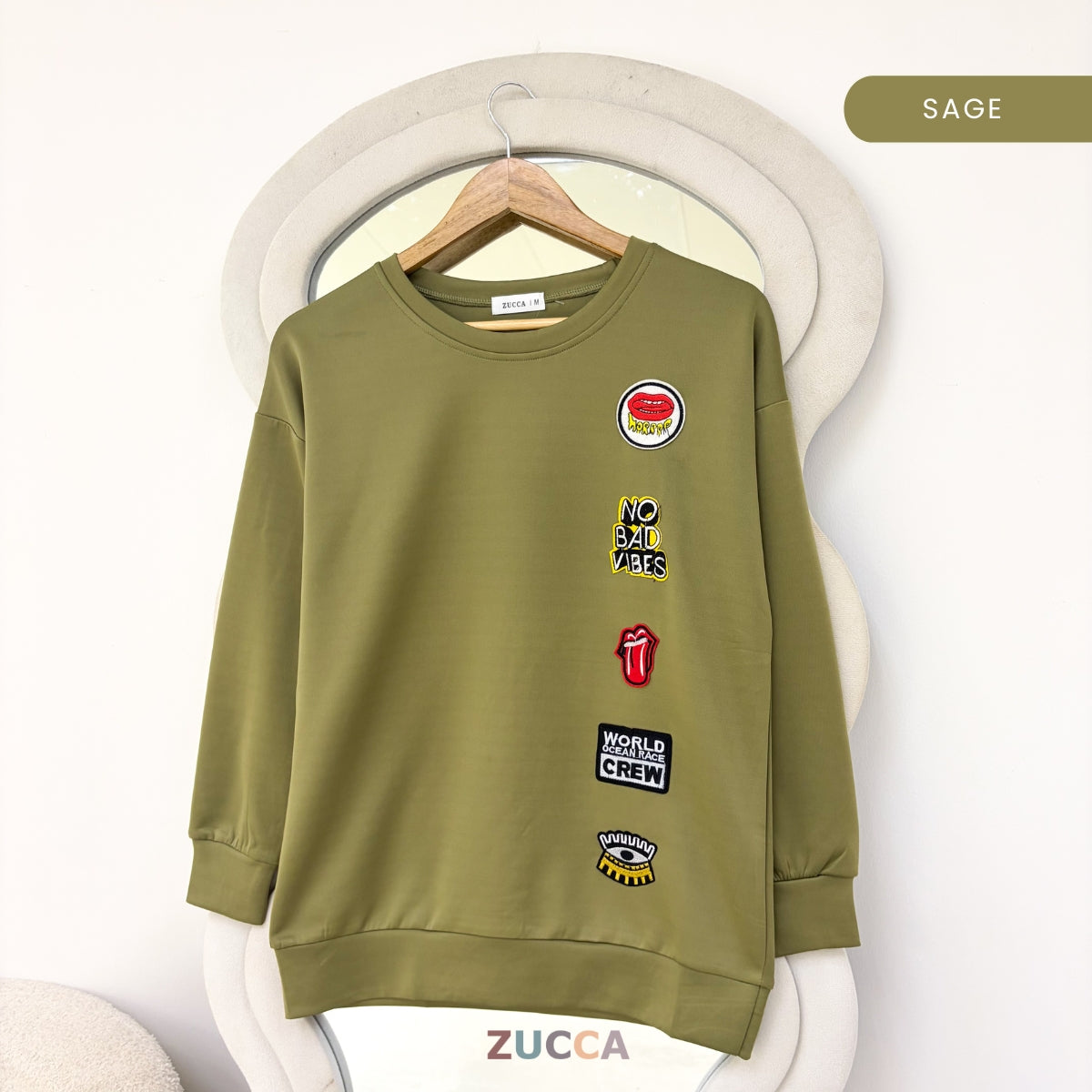 ZUCCA KAEIRA KASUAL WOMEN PATCH EMBROIDERED COZY SWEATSHIRT - MA197