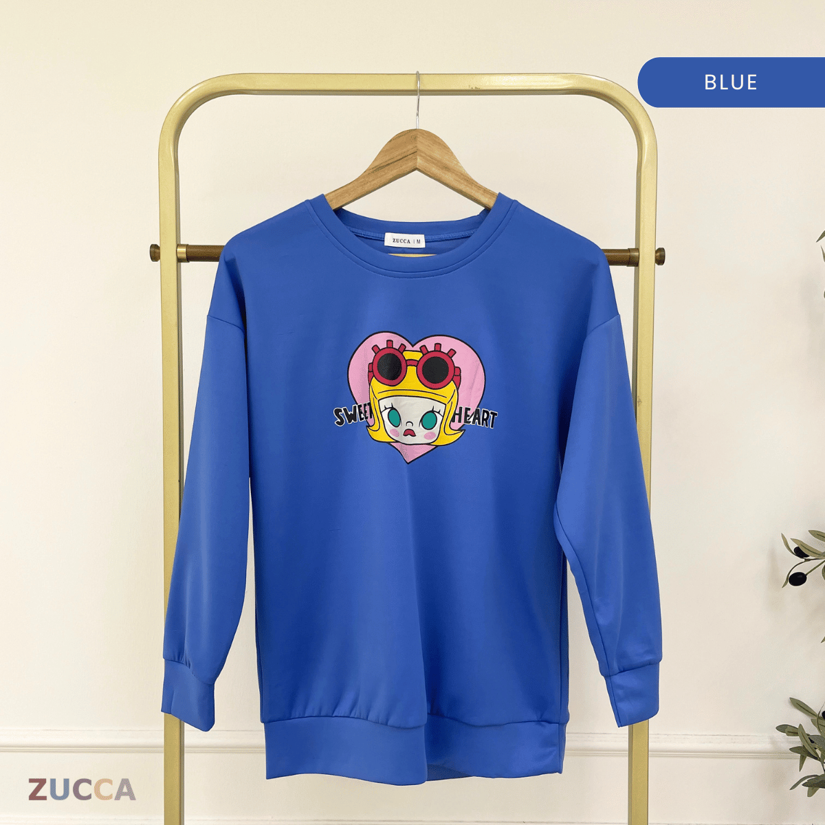 ZUCCA KATIE SWEET HEART GRAPHIC COZY SWEATSHIRT - MA198