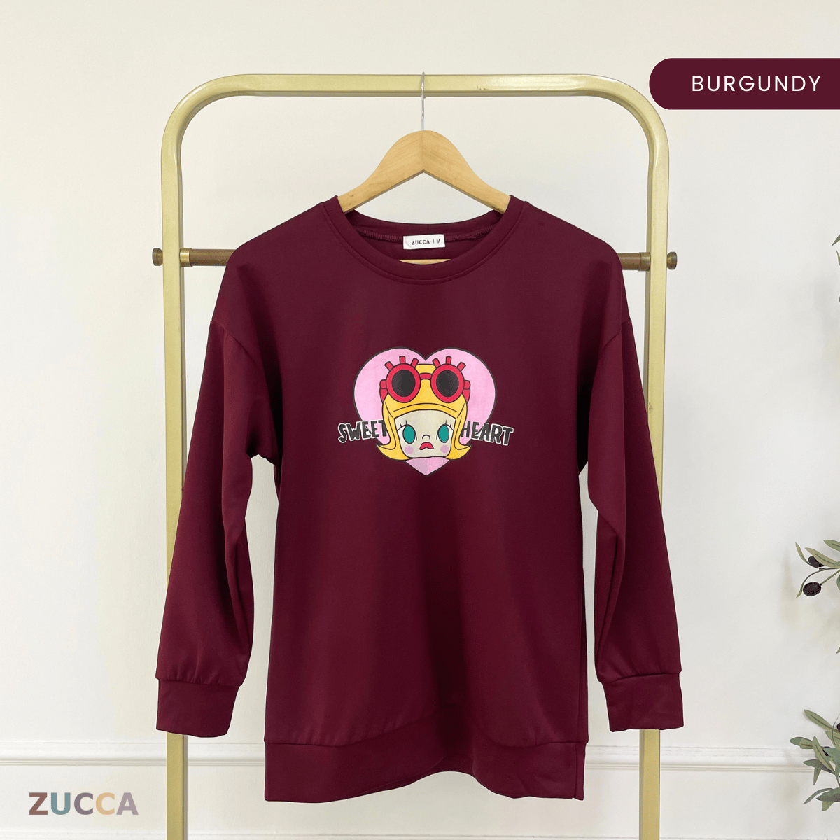 ZUCCA KATIE SWEET HEART GRAPHIC COZY SWEATSHIRT - MA198