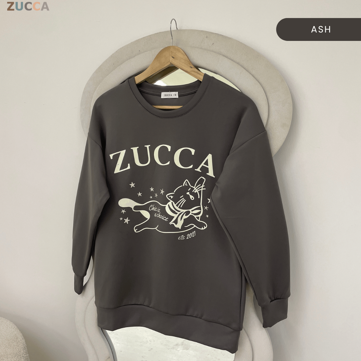 ZUCCA KIRANA CAT GRAPHIC OVERSIZED SWEATSHIRT - MA206