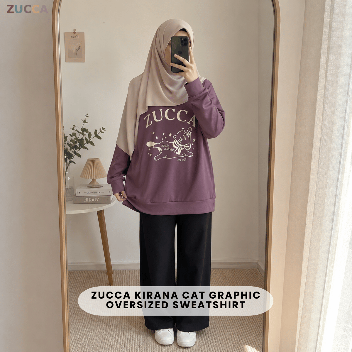 ZUCCA KIRANA CAT GRAPHIC OVERSIZED SWEATSHIRT - MA206