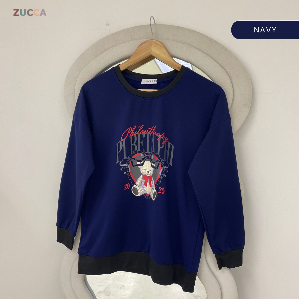 ZUCCA EZZAH VINTAGE BEAR GRAPHIC LONG SLEEVE SWEATSHIRT - MA209