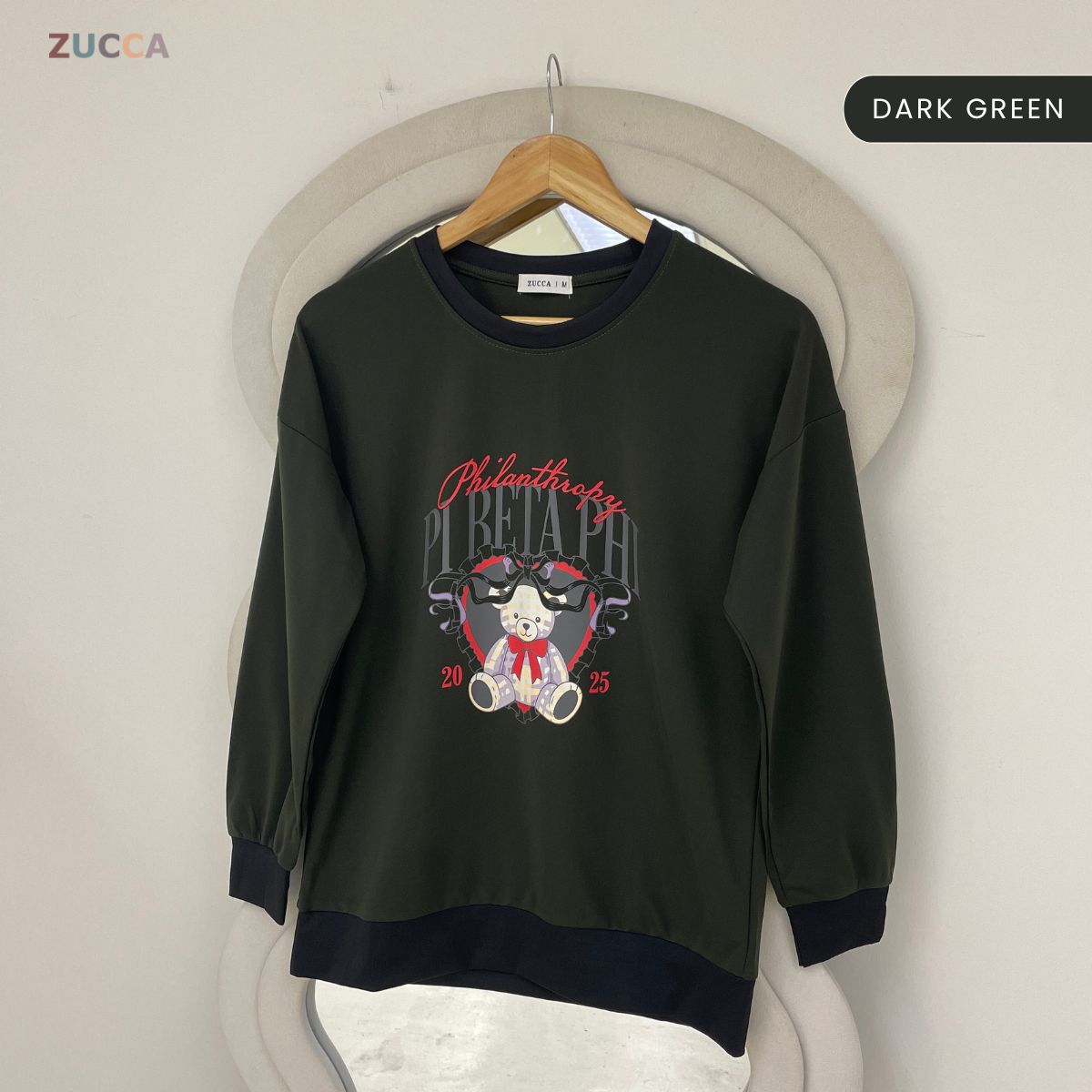 ZUCCA EZZAH VINTAGE BEAR GRAPHIC LONG SLEEVE SWEATSHIRT - MA209