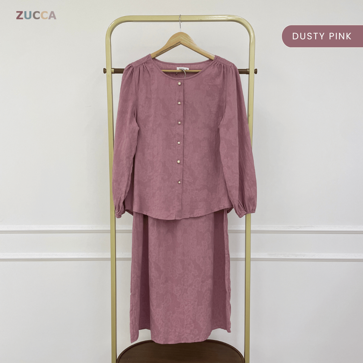 ZUCCA AILEEN PEARL BUTTON MODEST SKIRT SET – MA239
